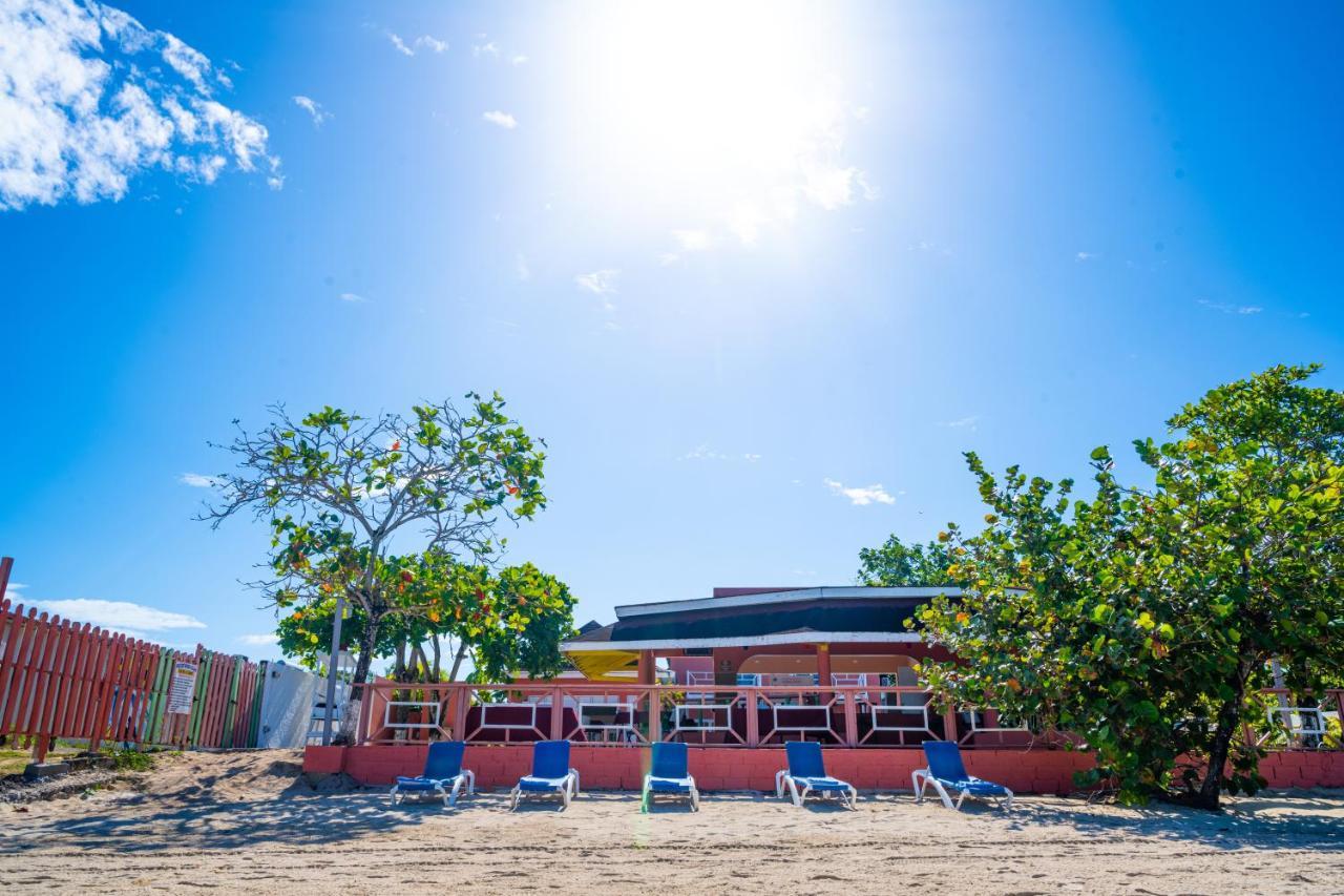 Shields Negril Villas Exterior photo