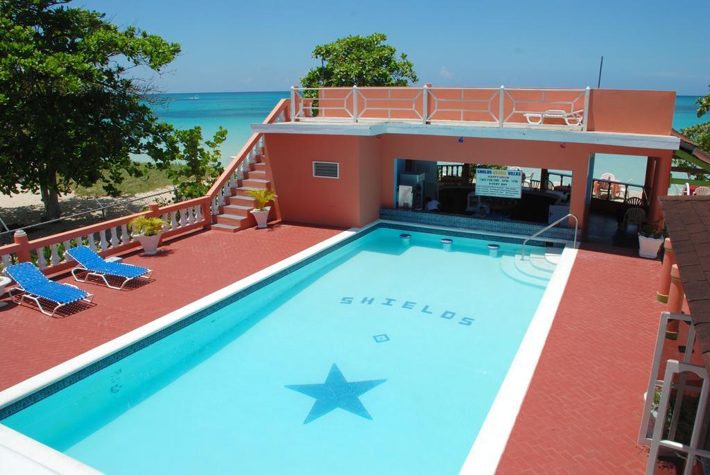 Shields Negril Villas Exterior photo