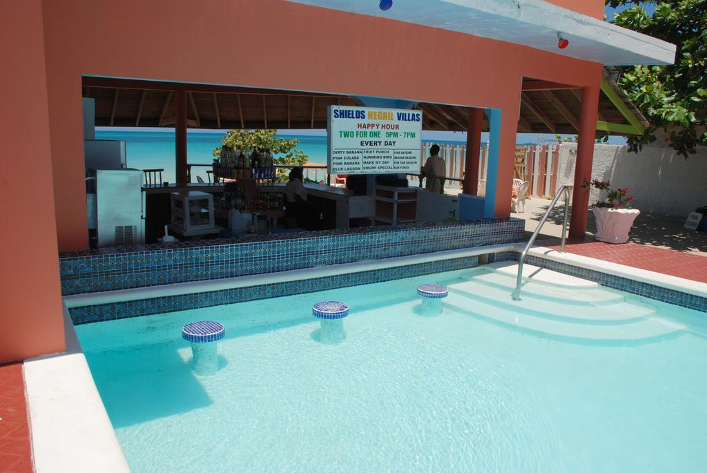 Shields Negril Villas Exterior photo